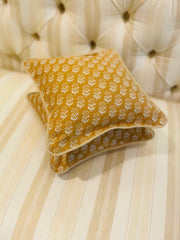 Lisa Fine Pillow (Mini)